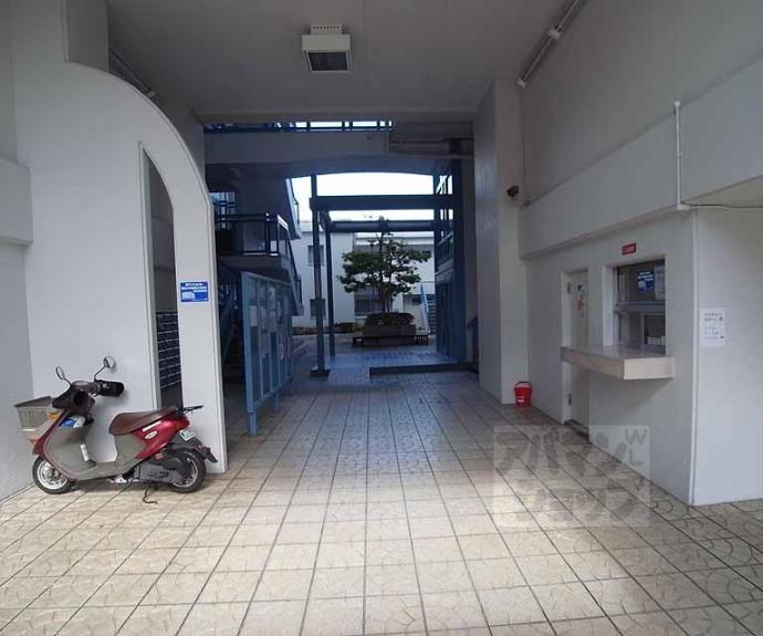 【ライトコート嵯峨】