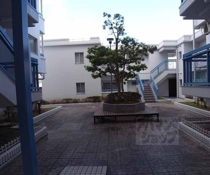 【ライトコート嵯峨】