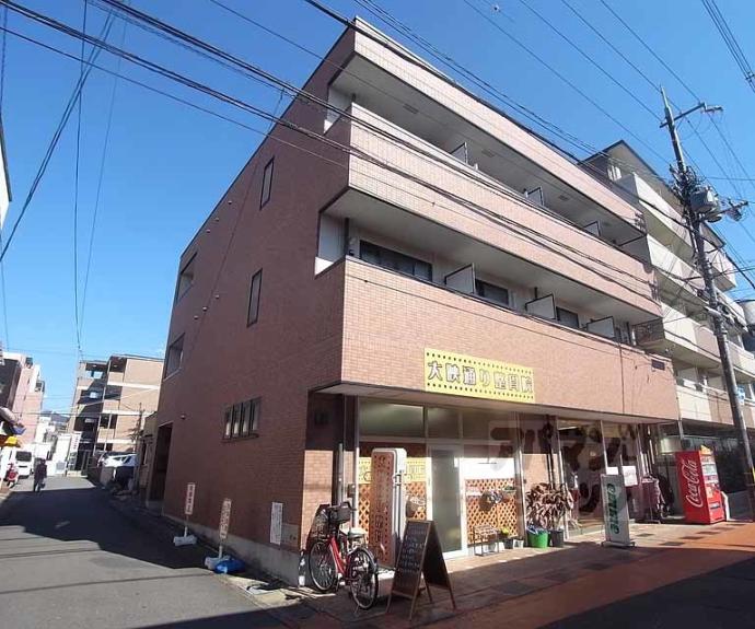 【シャルマン太秦】間取