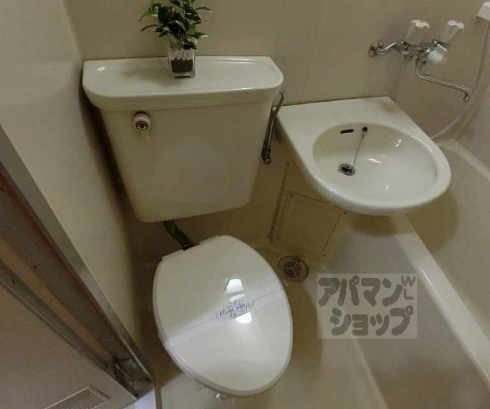 【グランタック竜安寺】間取