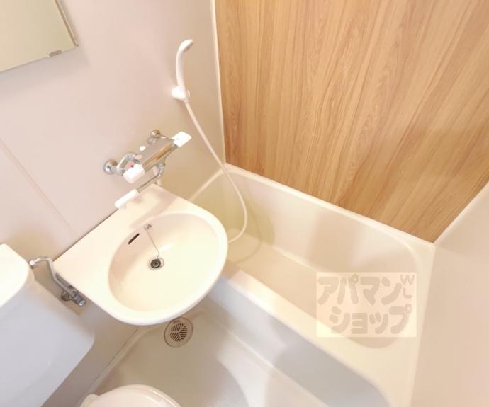 【グランタック竜安寺】間取