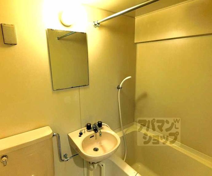 【クレセント太秦】間取