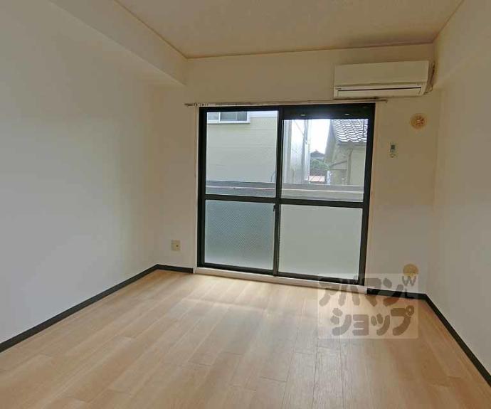 【クレセント太秦】間取