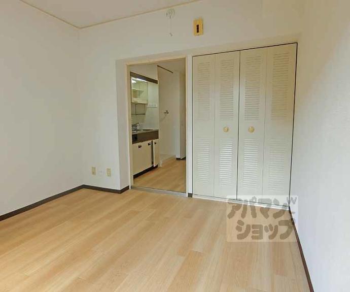 【クレセント太秦】間取