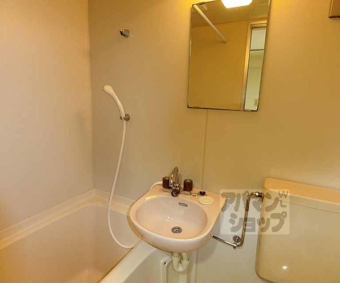 【クレセント太秦】間取