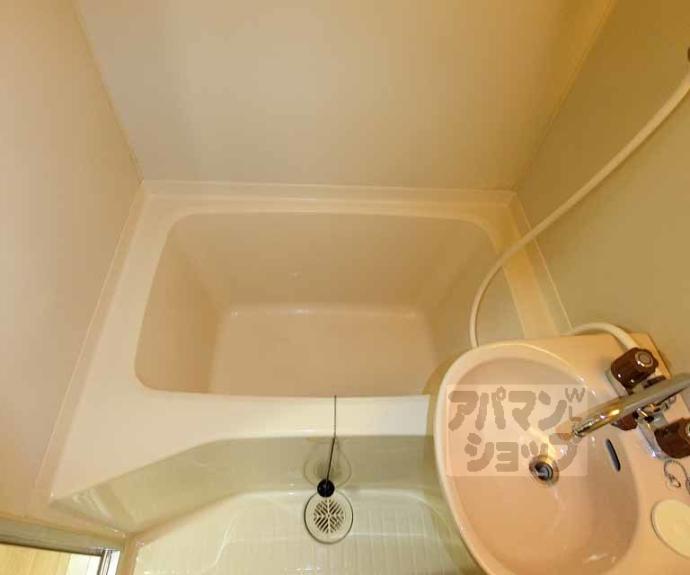 【クレセント太秦】間取