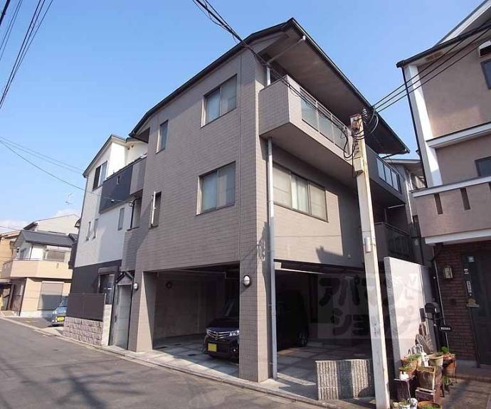【エレガンス西院】間取