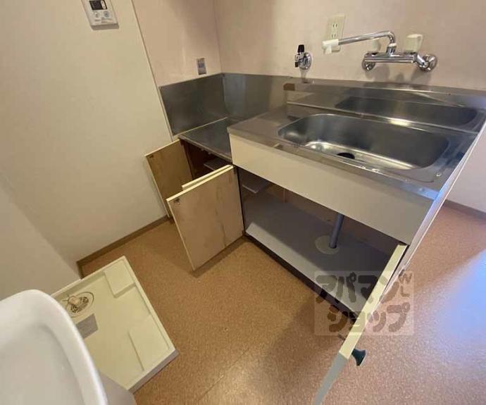 【エレガンス西院】間取