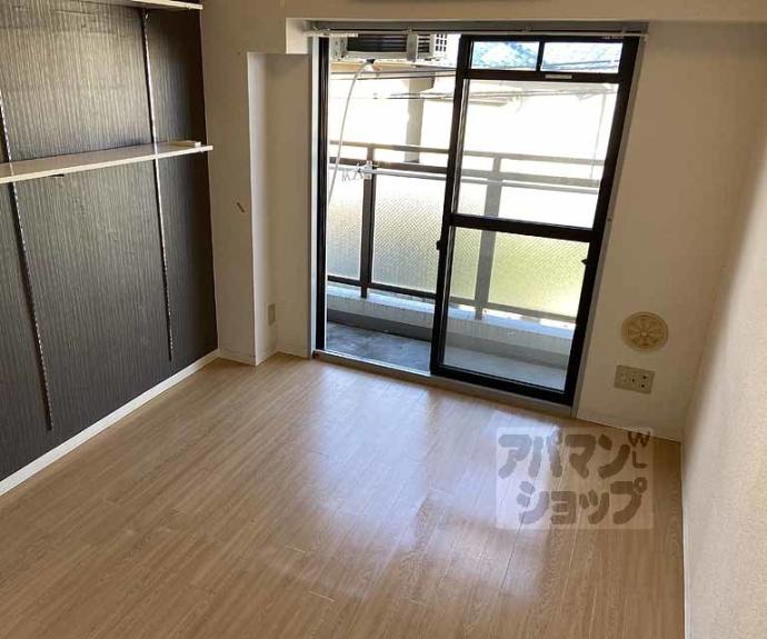 【ドミトリーインテリジェンス】間取