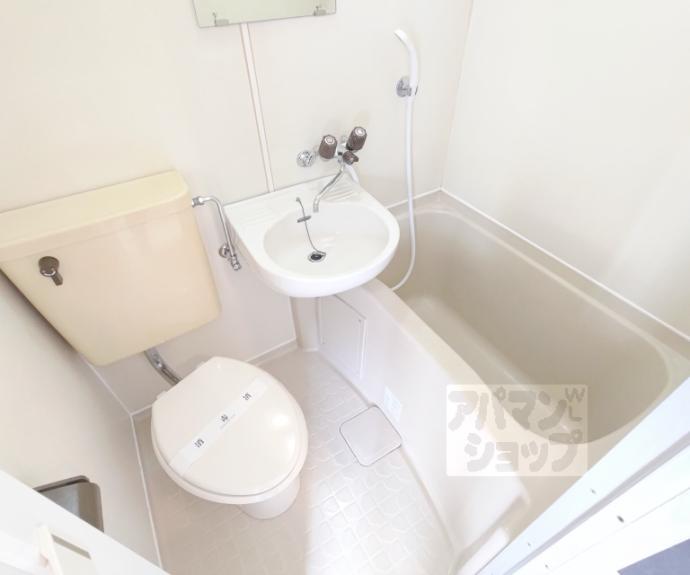 【ウエストハウス】間取