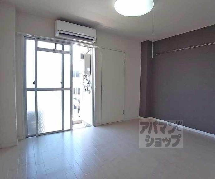 【ウエストハウス】間取