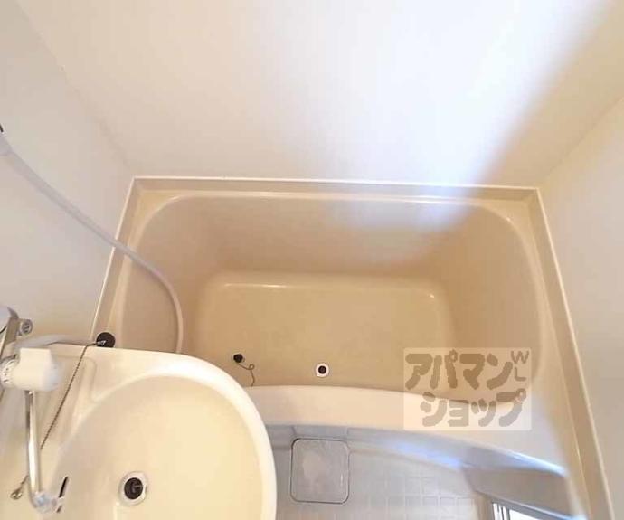 【ウエストハウス】間取