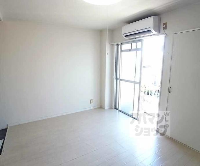 【ウエストハウス】間取