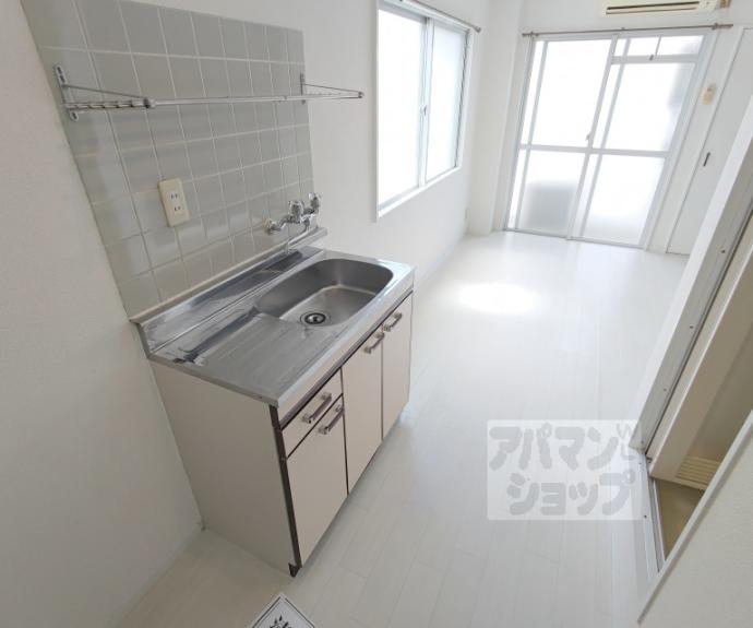 【ウエストハウス】間取