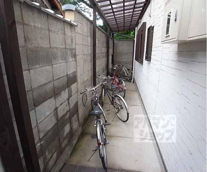 【ロフティ北野の森】間取