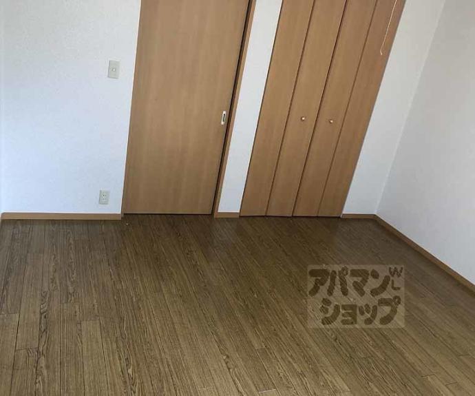 【リヨンドール桂】間取