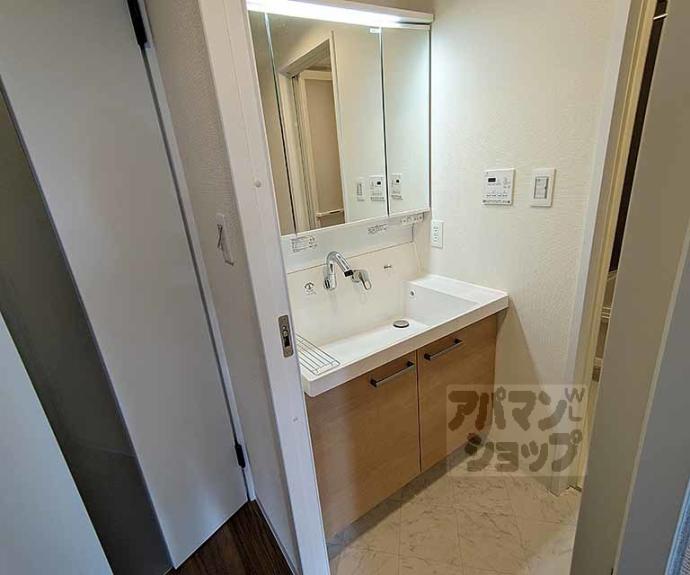 【パインフィールド洛西】間取