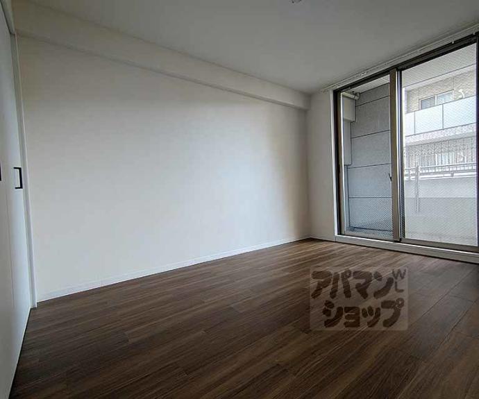 【パインフィールド洛西】間取