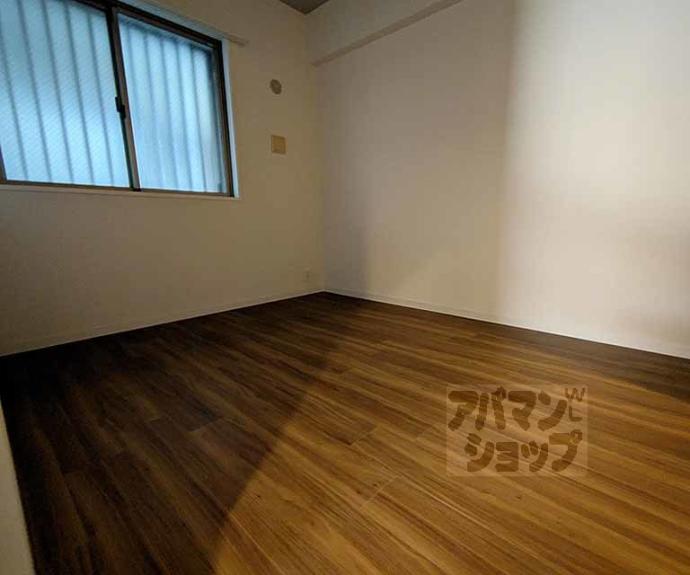 【パインフィールド洛西】間取