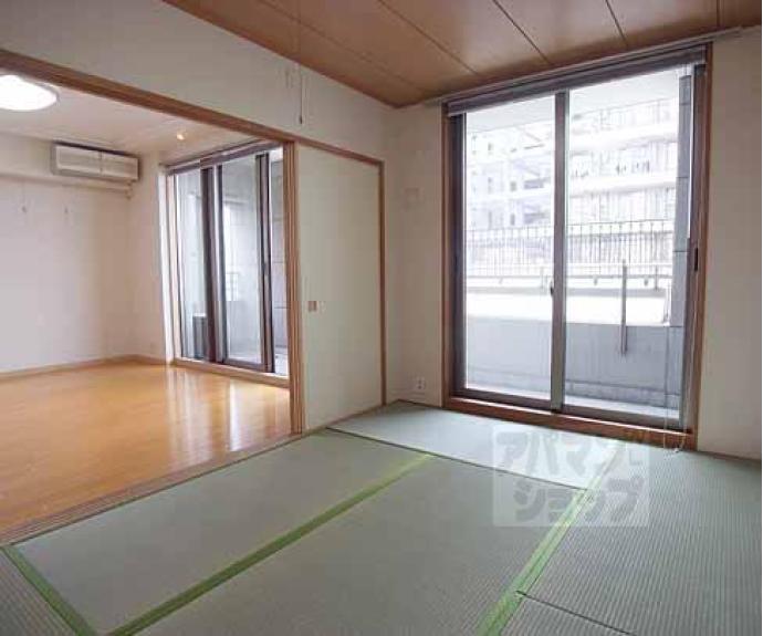 【パインフィールド洛西】間取