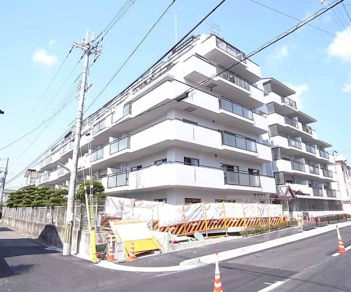 【シャルマンコーポ円町】間取
