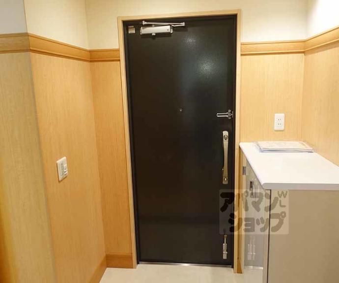 【パインフィールド西院】間取