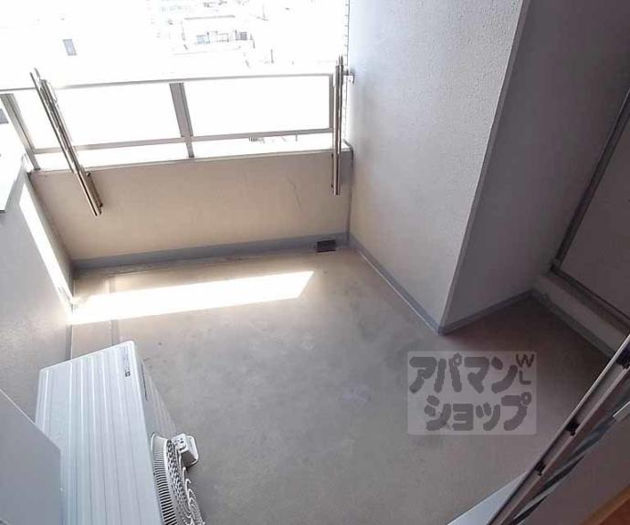 【パインフィールド西院】間取