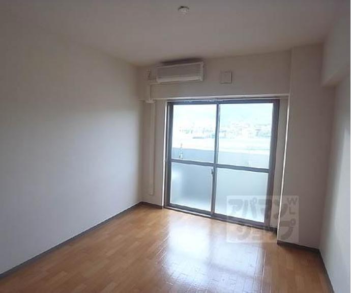 【ソレアードさがの】間取