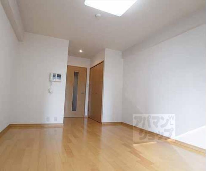 【ランブラス桂水築町】間取