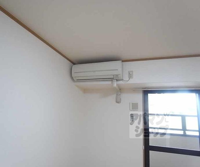 【モンアルク西院】間取