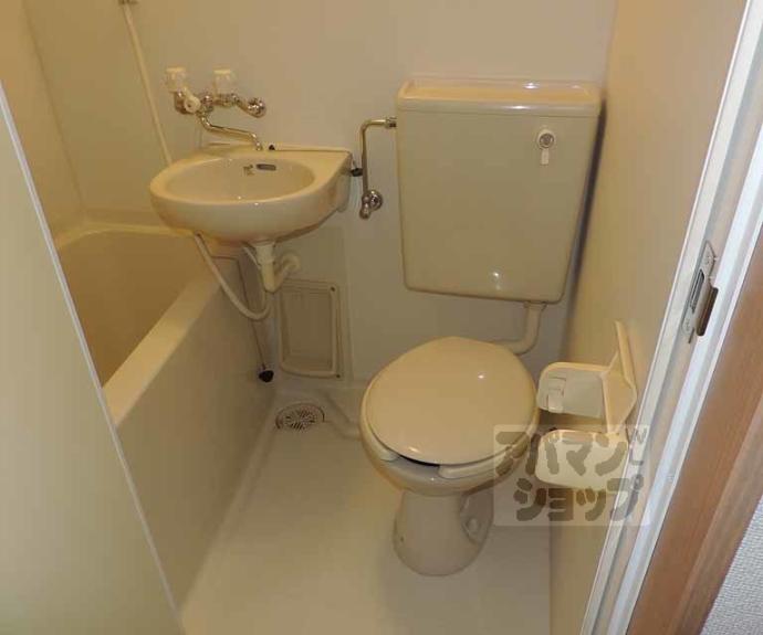 【ユタカガーデン円町】間取