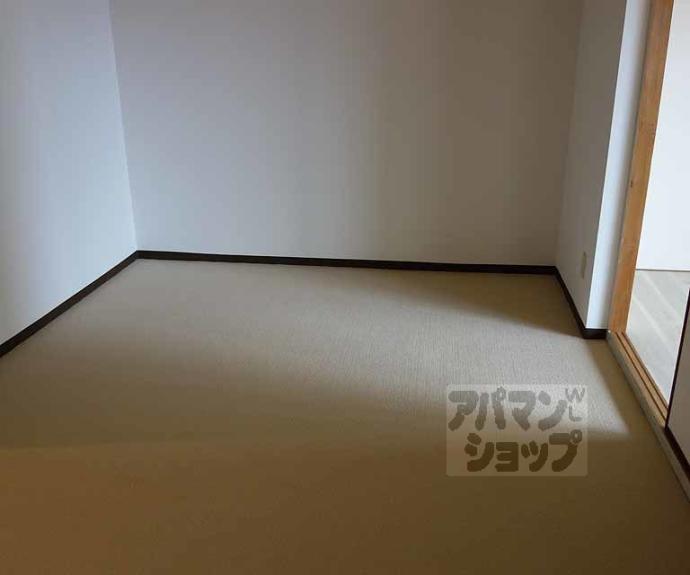 【ＦＯＲＵＭ東向日】間取