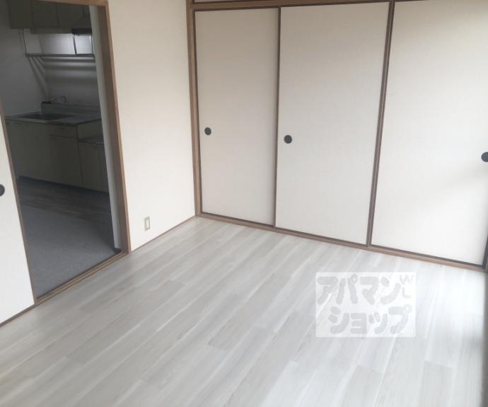 【ＦＯＲＵＭ東向日】間取