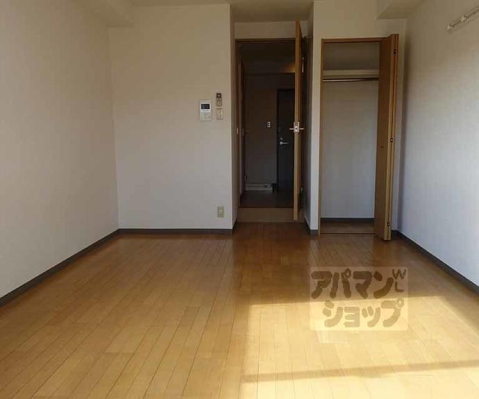 【エレガント西院】間取