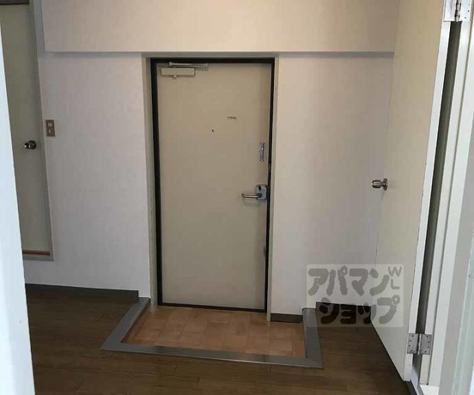 【スカイラーク桂】間取
