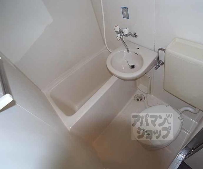 【プランニングバンクビル西院】間取