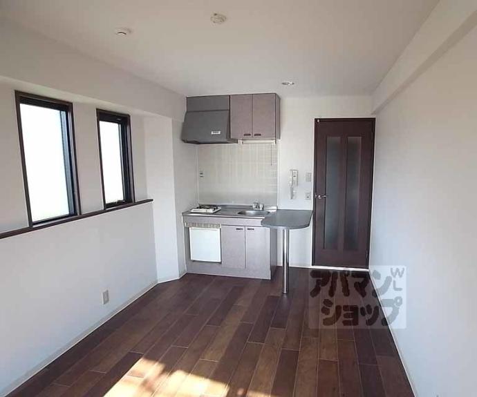 【プランニングバンクビル西院】間取