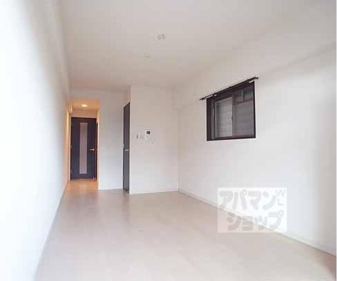 【クリスタルグランツ西大路御池】間取