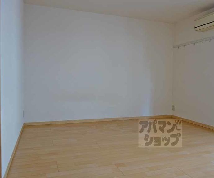 【ヴィラージュ桂】間取