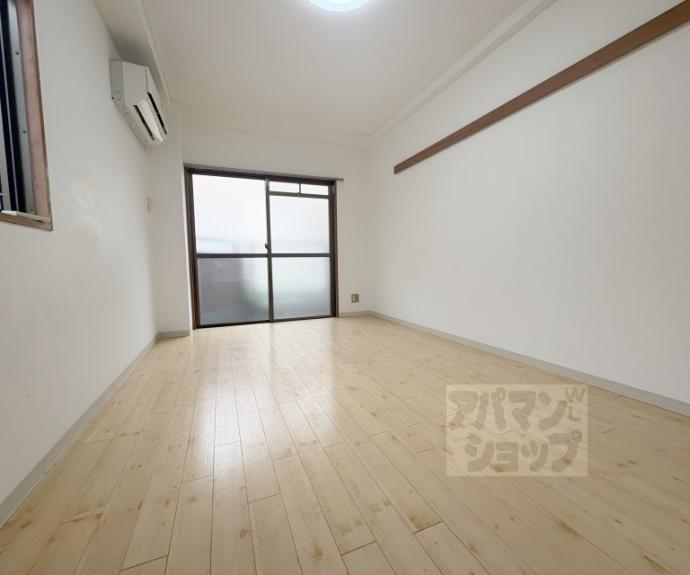 【シャルム太秦】間取