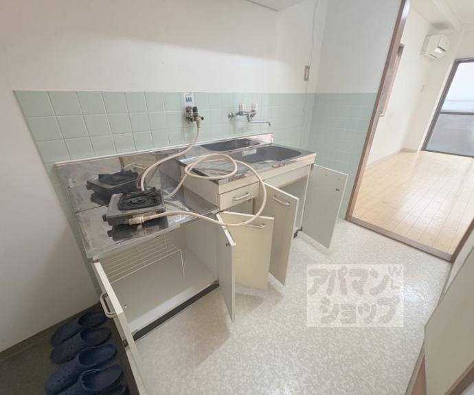 【シャルム太秦】間取