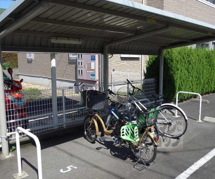 【ソレイユ西向日A】間取