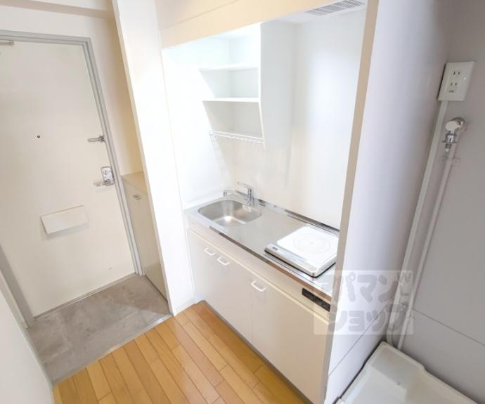 【メゾン・ド・六角】間取