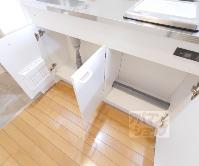 【メゾン・ド・六角】間取