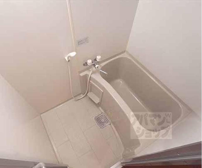 【アンシャーレ西ノ京】間取