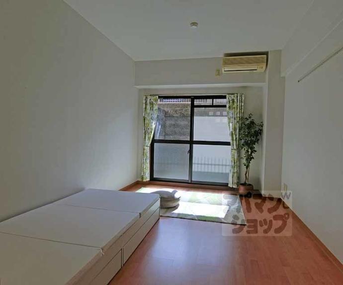 【アンシャーレ西ノ京】間取