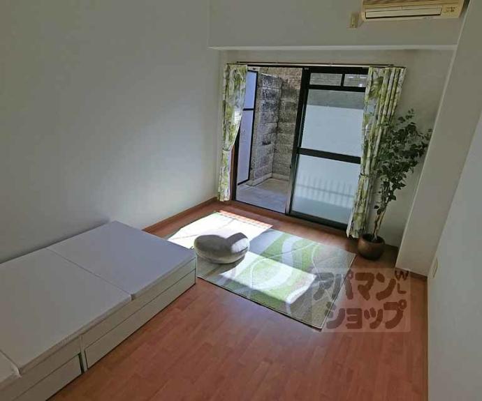 【アンシャーレ西ノ京】間取