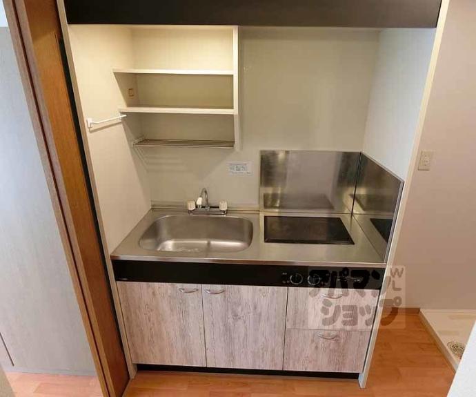 【アンシャーレ西ノ京】間取