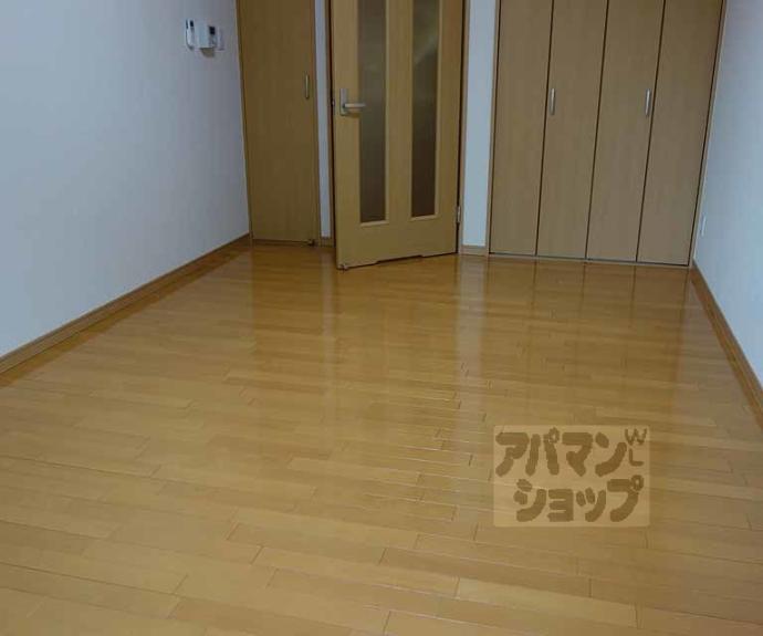 【サンクスパレ桂Ⅱ】間取