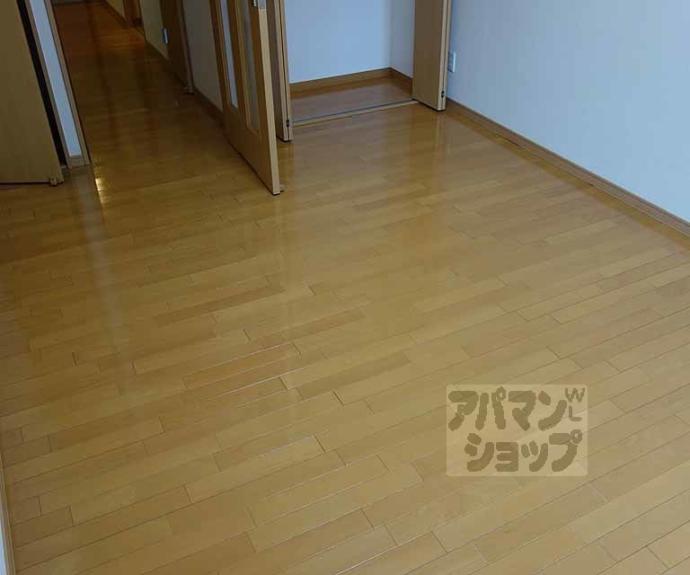 【サンクスパレ桂Ⅱ】間取